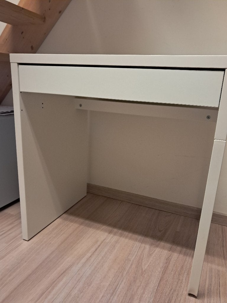 Bureau ikea, Bureau d'écolier, Comme neuf, Enlèvement, IKEA