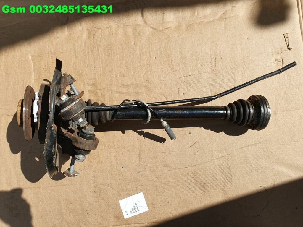 7537716 e81 e82 e87 e88 arbre d'entra nement e90 e91 e91 e92, Petuelring 130
80788  Munich, DE, Info@bmw.de, Utilisé, BMW