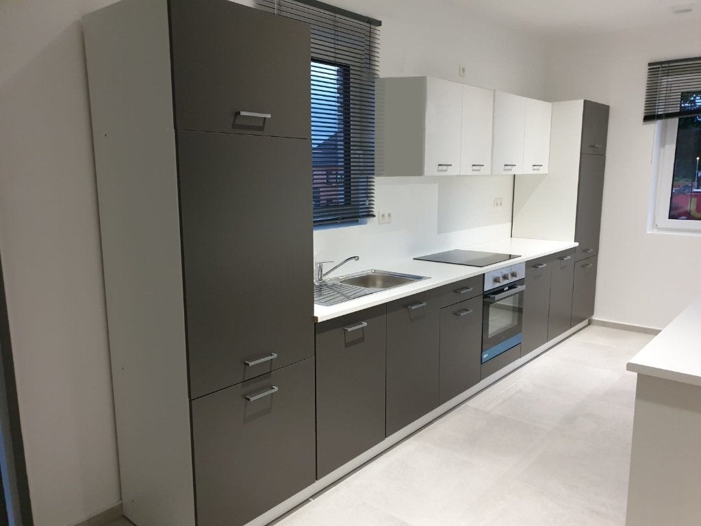 Nouvelle grande cuisine de 540cm équipé, Neuf, Gris, Enlèvement, Cuisine à paroi simple