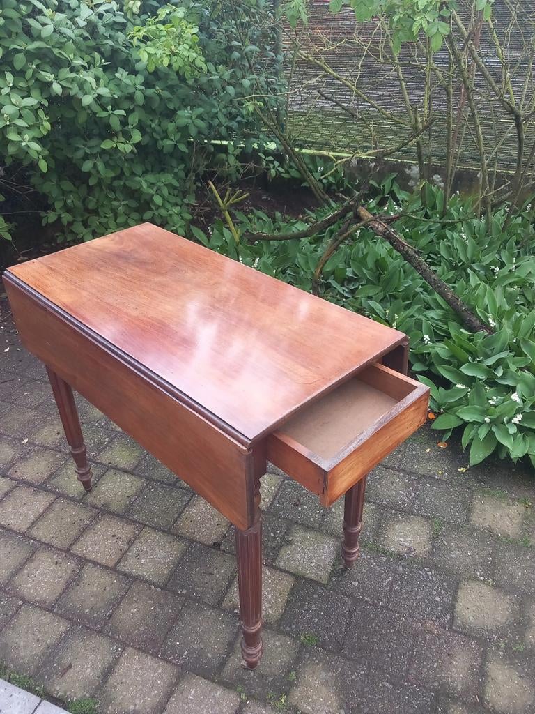 Antieke mahonie pembroke tafel, Antiek en Kunst, Antiek | Meubels | Tafels, Ophalen
