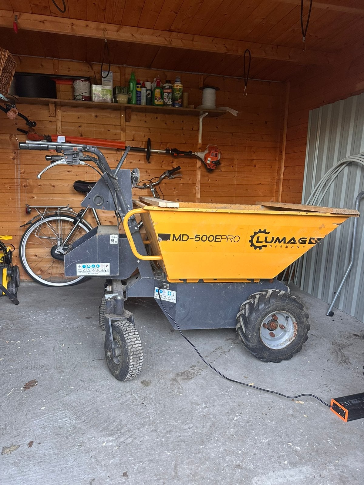 Elecktrische dumper kruiwagen, Ophalen