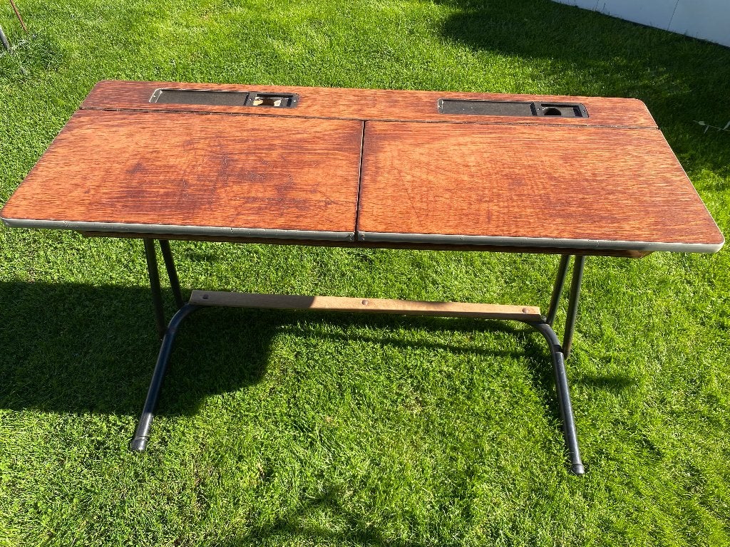 Vintage tweepersoons schoollessenaar, Ophalen