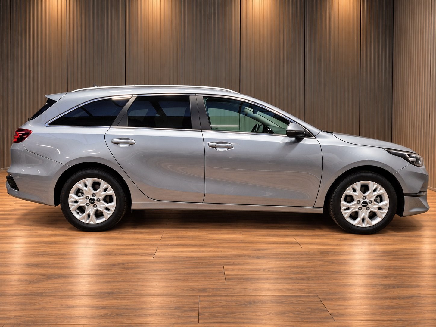 Kia Ceed Sportswagon 1.0T-GDI 101pk Pulse Mild Hybride autom, Auto's, Gebruikt, Adaptive Cruise Control, Leder en Stof, 1409 kg