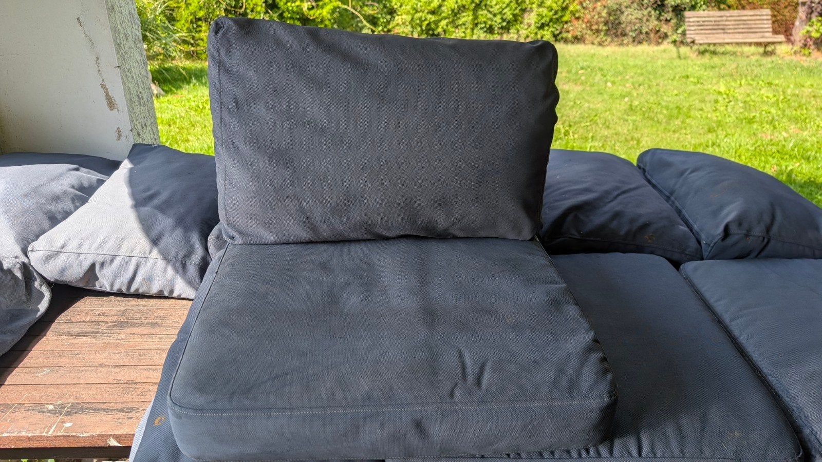 18 tuinkussens, 9 zittingen en 9 rugleuningen, Tuin en Terras, Ophalen, Gebruikt, Meer dan 8 zitplaatsen, Tuinset