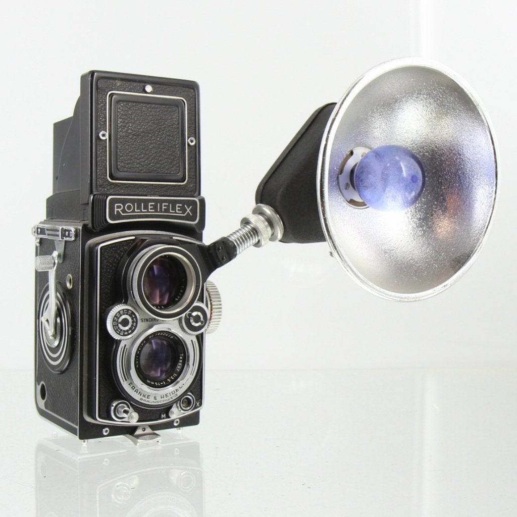Rolleiflex 3.5B met Carl Zeiss Tessar 75mm f/3.5 Rolleiflash, Ophalen of Verzenden