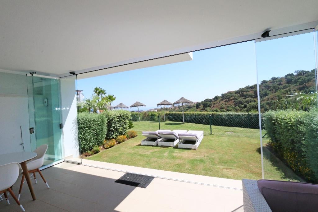 Appartement de 3 chambres situé dans la zone UNESCO, Elviria, Immo, Étranger, Campagne, 136 m², Appartement, 3 pièces