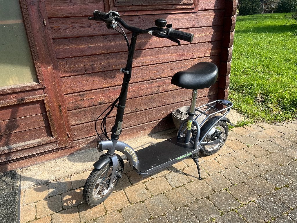 Zit Step - B step - elektrisch, Vélos & Vélomoteurs, Trottinettes, Utilisé, Step électrique (E-scooter), Enlèvement
