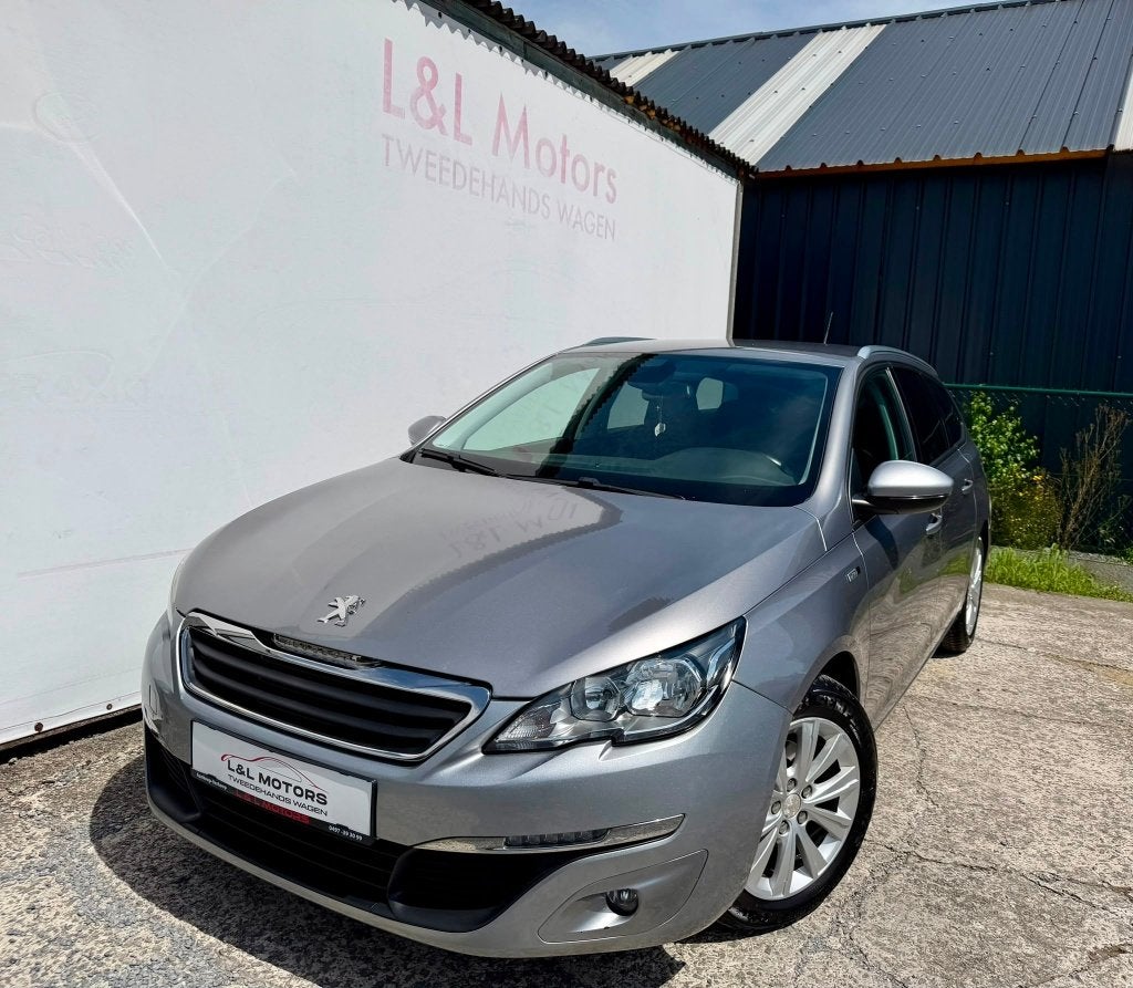 Peugeot 308  1.6 BlueHDi Style*Navi Camera Clim Auto Cruise*, Voorwielaandrijving, Stof, Euro 6, 4 cilinders