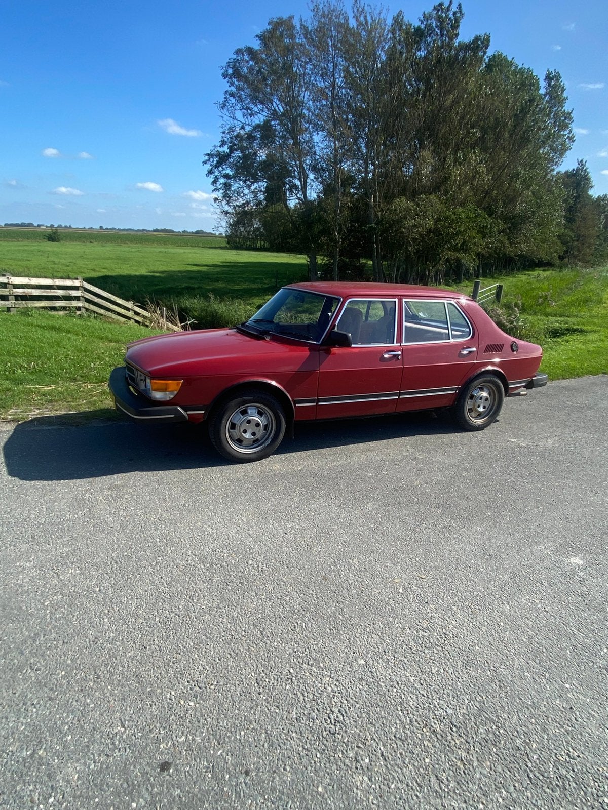 Saab 99GL 5, Auto's, Voorwielaandrijving, 4 deurs, Stof, Beige