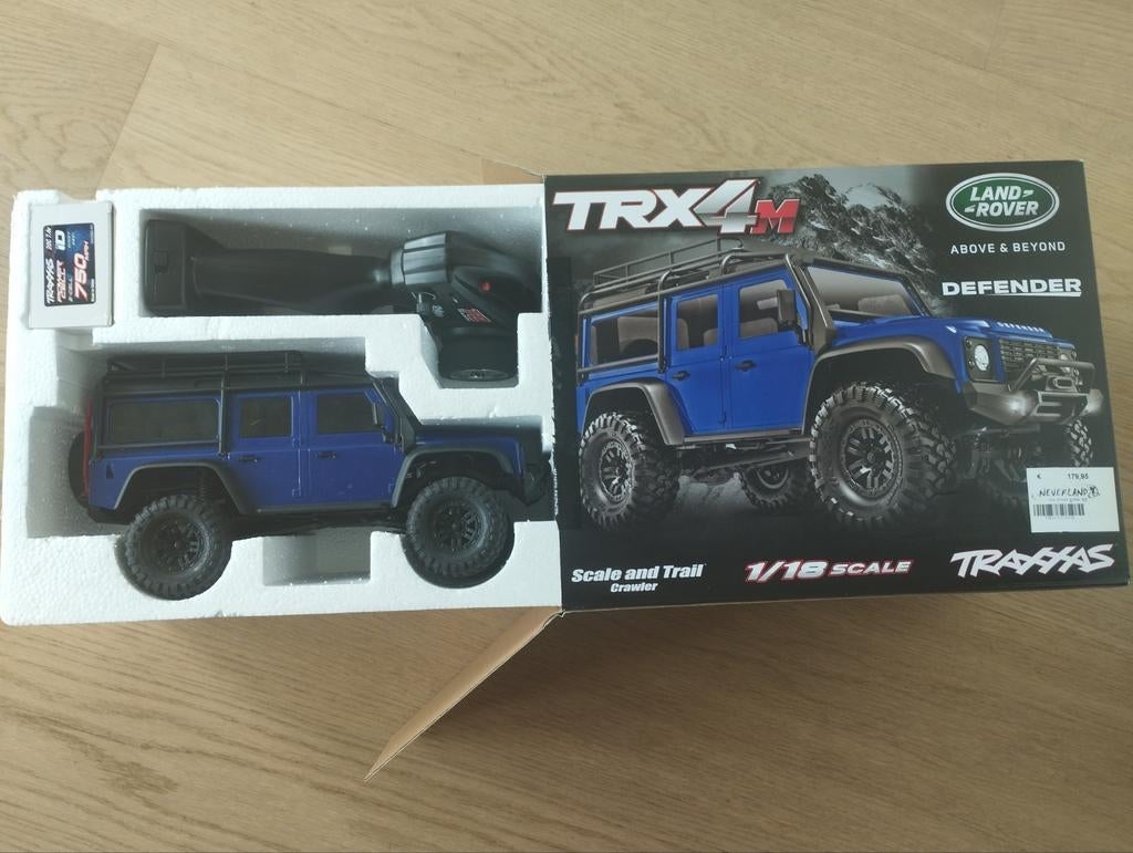 Traxxas defender 4x4 trx4-M, Hobby en Vrije tijd, Modelbouw | Auto's en Voertuigen, Ophalen