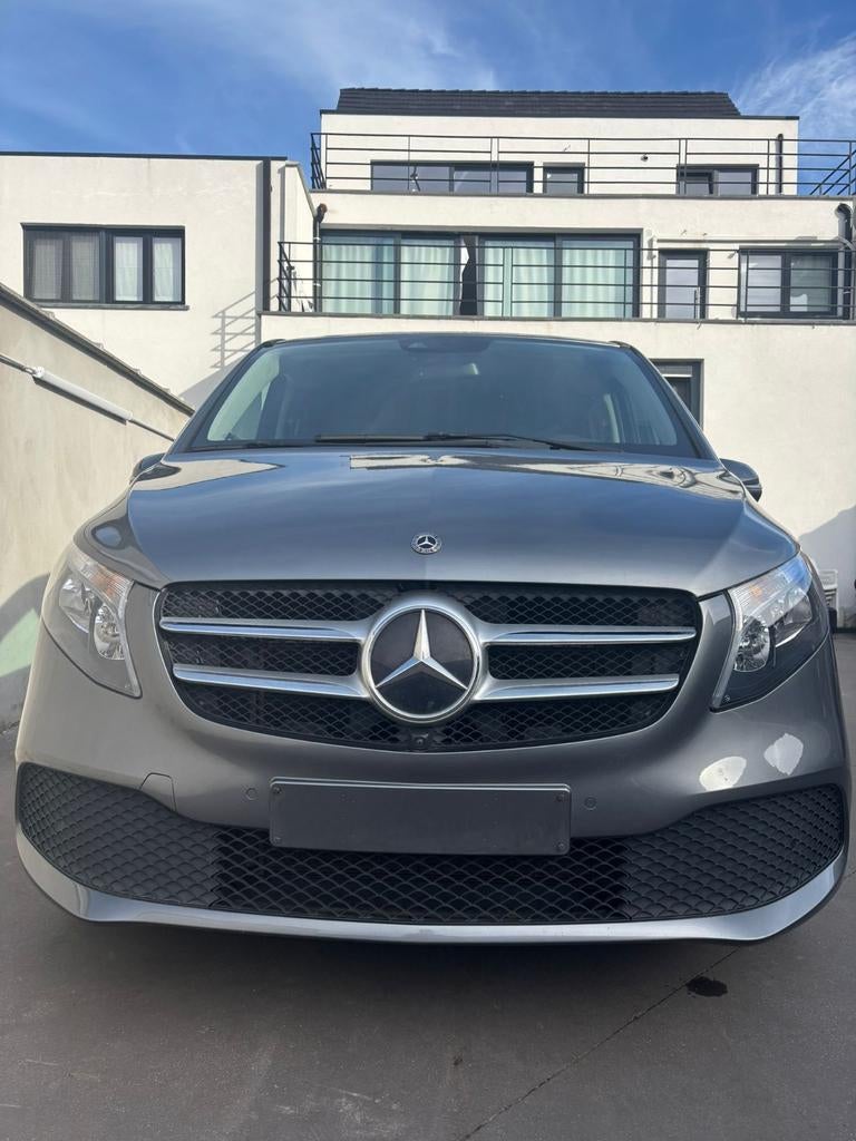 Mercedes V-klasse 220 CDI / 8 plaatsen, Autos, Mercedes-Benz, Entreprise, Classe V, Rétroviseurs électriques, Intérieur cuir, Attache-remorque