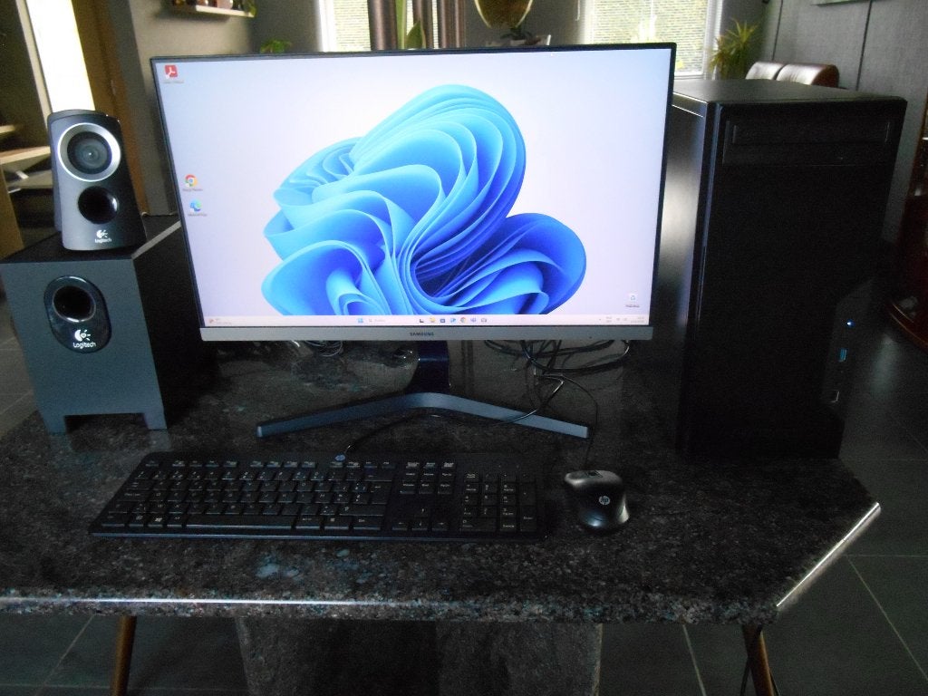 i3/16GB/250GB SSD + 500GB HDD met scherm/key/muis Win11, Enlèvement, Avec carte vidéo, HDD