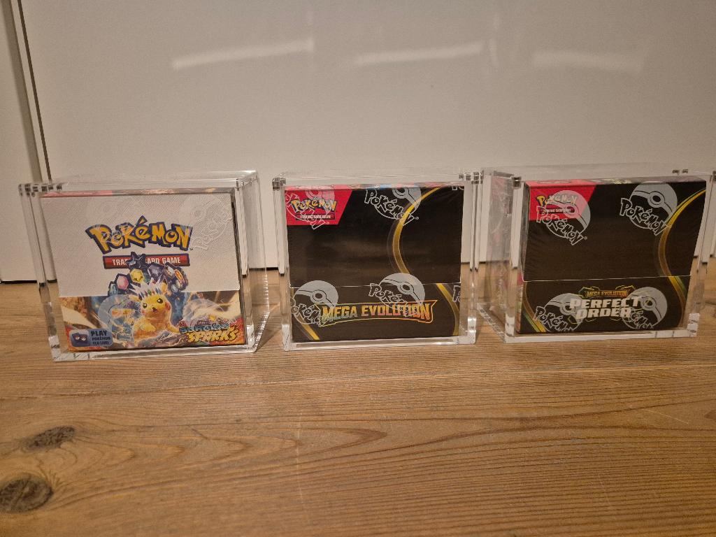 Pokemon Boosterbox, Ophalen of Verzenden, Nieuw, Boosterbox