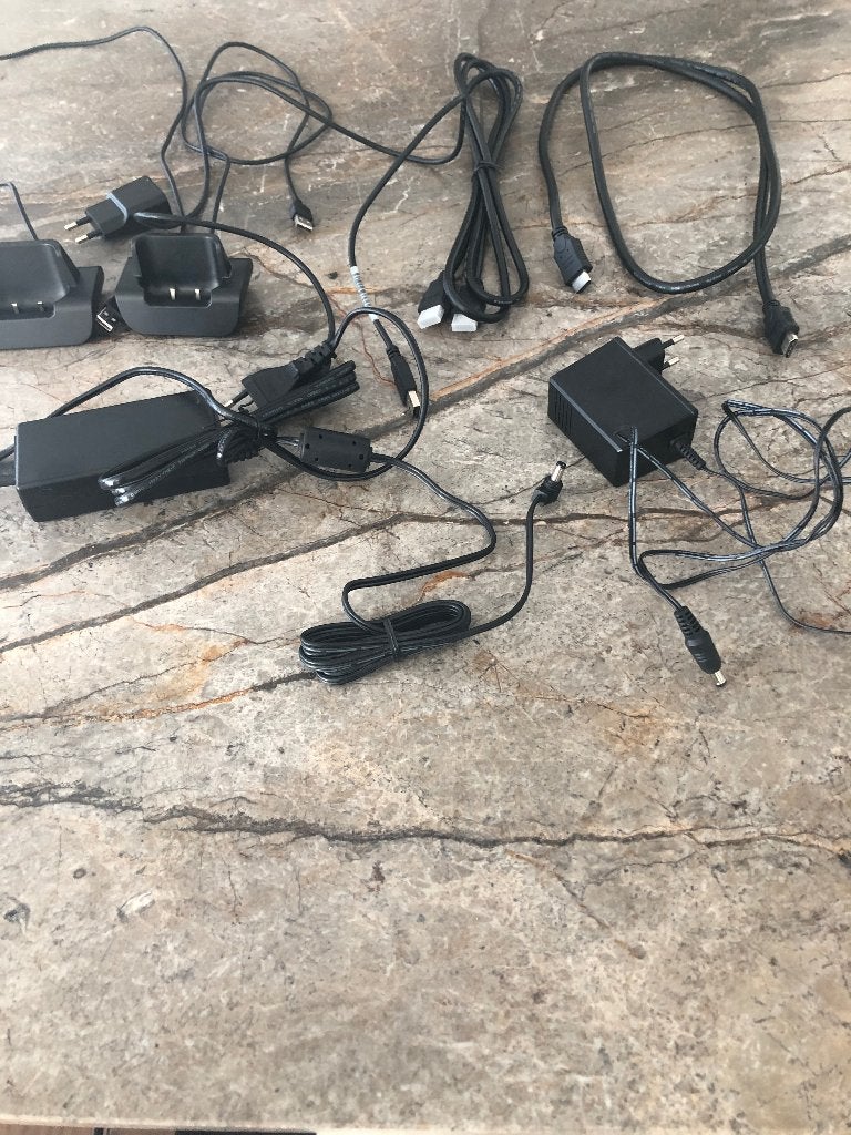 Adapters en kabels., Informatique & Logiciels, Pc & Câble réseau, Enlèvement, Utilisé