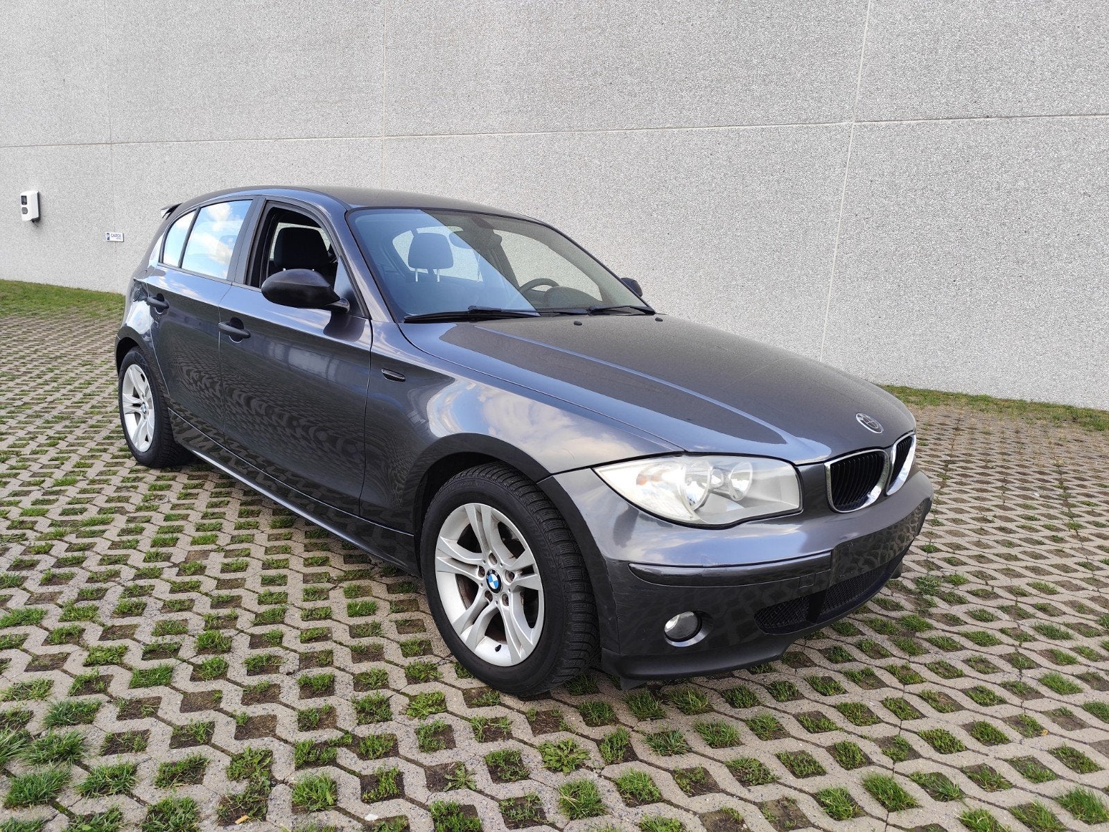 belle BMW 116i 160dkm déjà inspectée, climatisation, chauffa, Autos, Vitres électriques, Achat, Entreprise, Essence