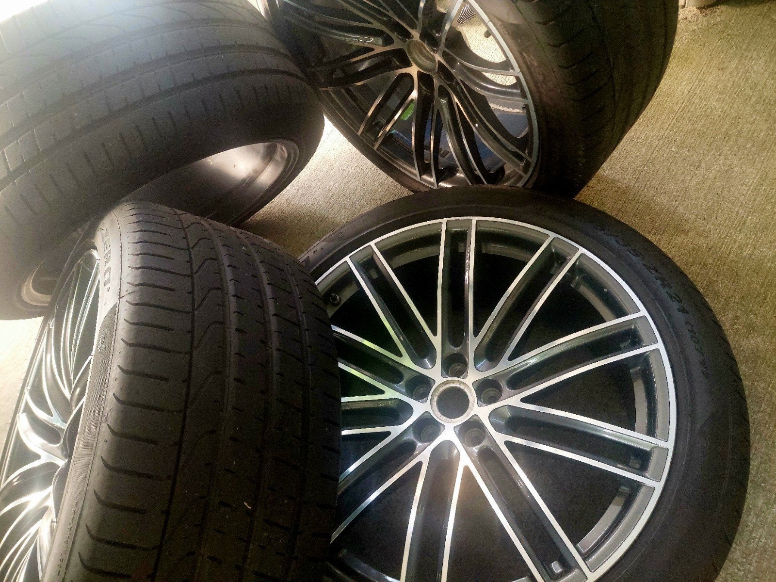 Jantes originales Porsche Macan Turbo 21 pouces >pneus été, Enlèvement