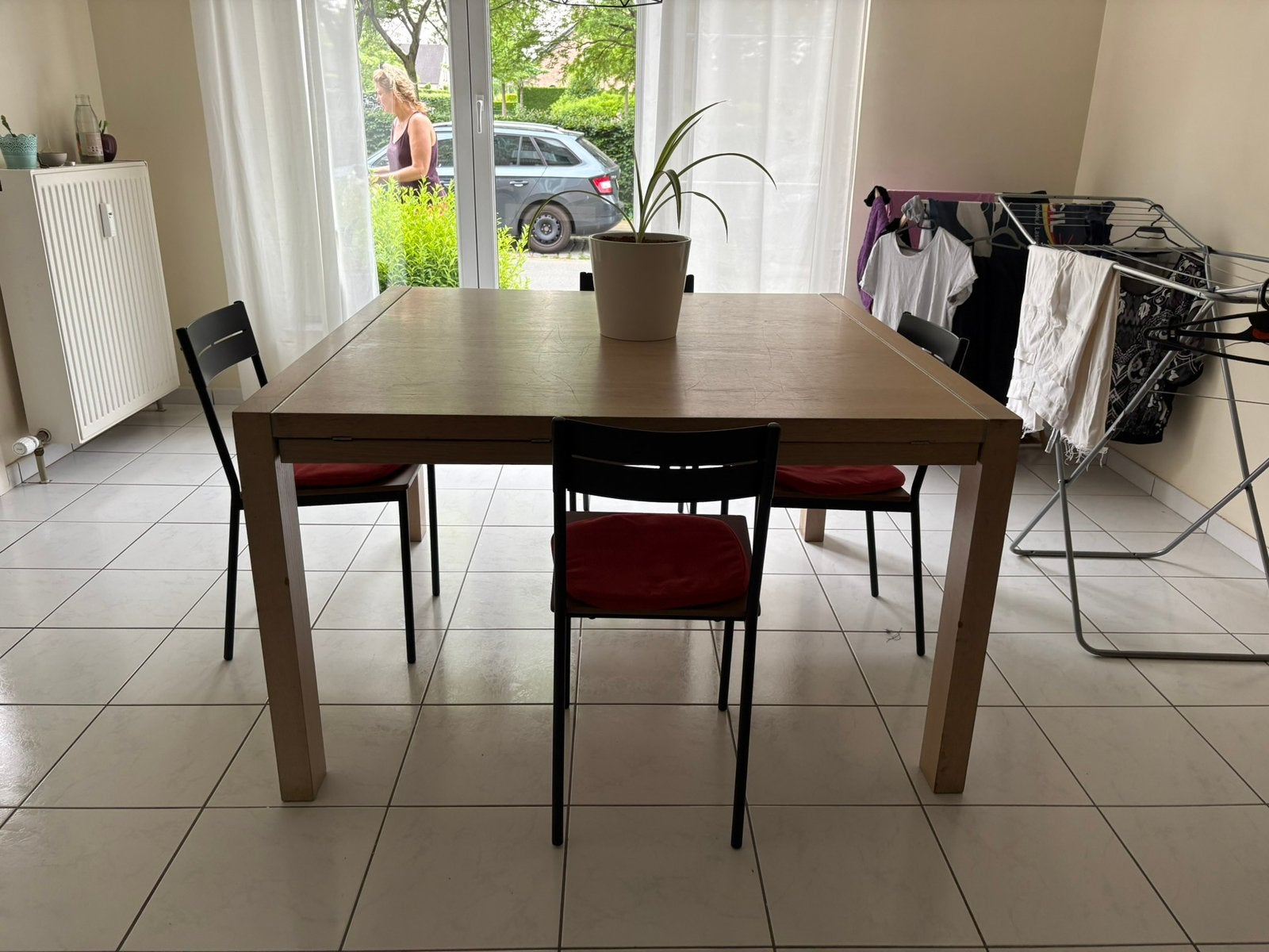 Uitschuifbare houten eettafel / Extendable Dining Table, Huis en Inrichting, Tafels | Eettafels, Ophalen of Verzenden