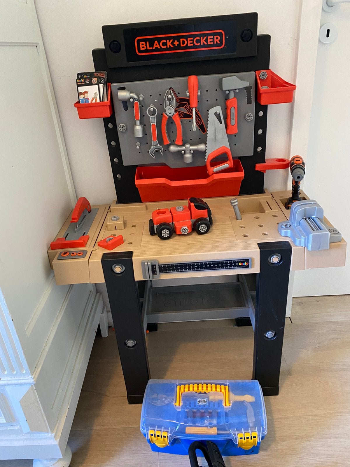 Werkbank Smoby Black & Decker, Ophalen, Zo goed als nieuw
