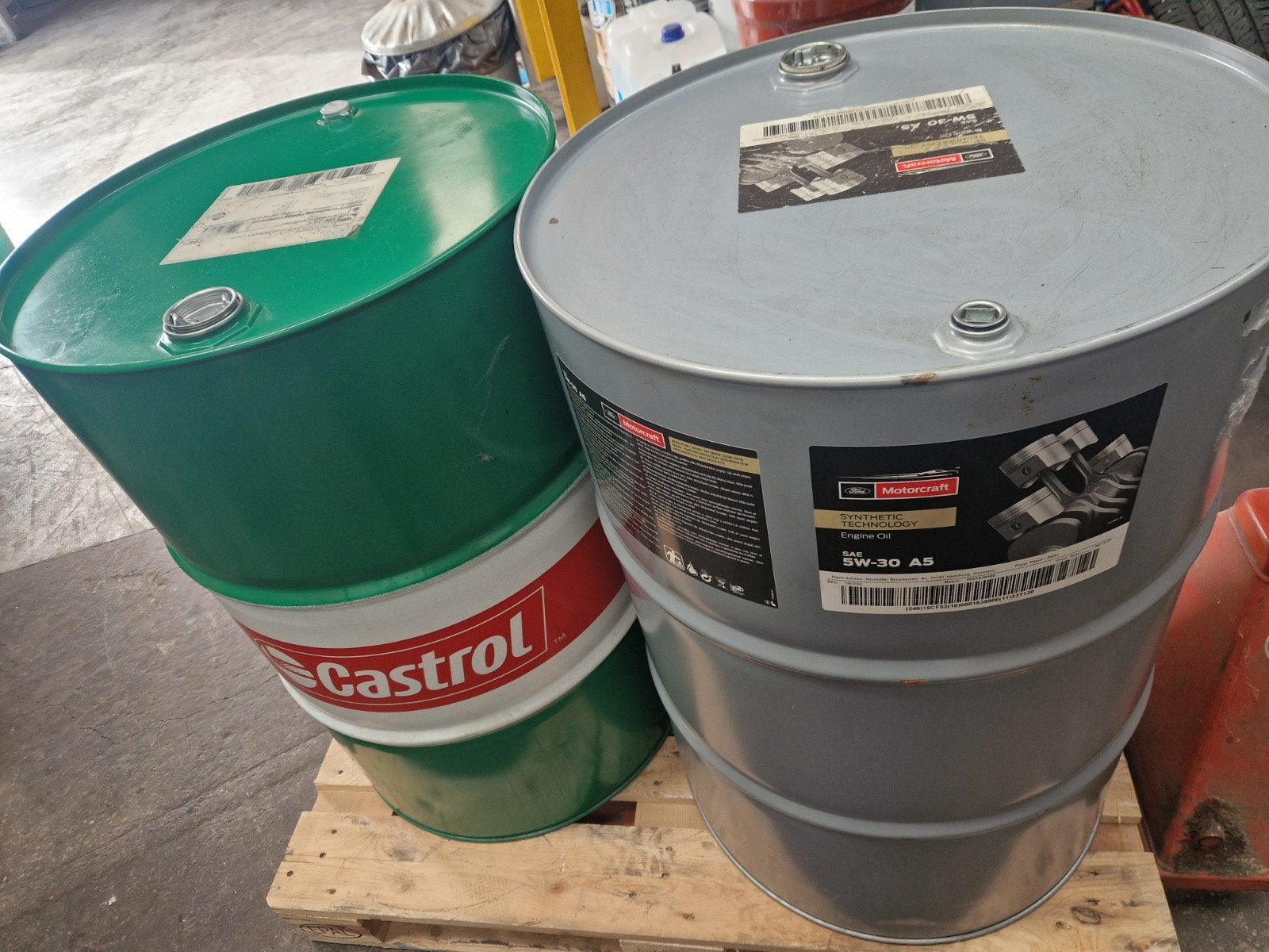 leeg olievat 205 liter, Ophalen, Gebruikt