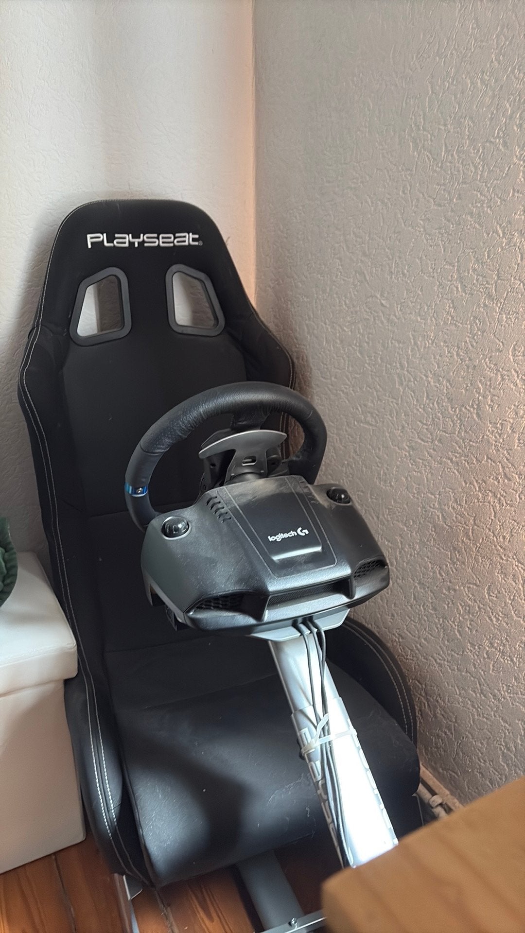 Playseat evolution + pack logitech pédales et volant, Consoles de jeu & Jeux vidéo, Consoles de jeu | Sony Consoles | Accessoires