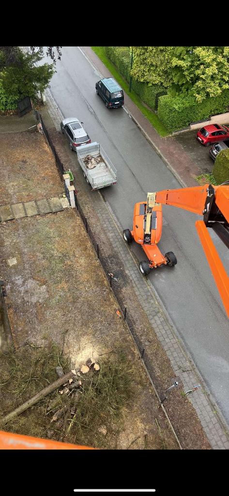 Tuinenleuckx minitractor werktuigen kraan & chauffeur tehuur, Ophalen, Zo goed als nieuw, Kettingzaag, Stihl