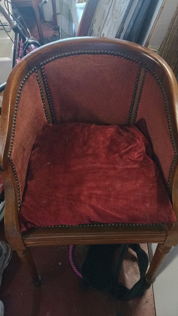 2 Antieke stoelen bioscoop jaren 20, Ophalen