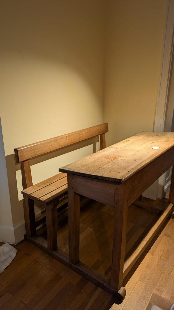 Banc d'ecole, Enlèvement