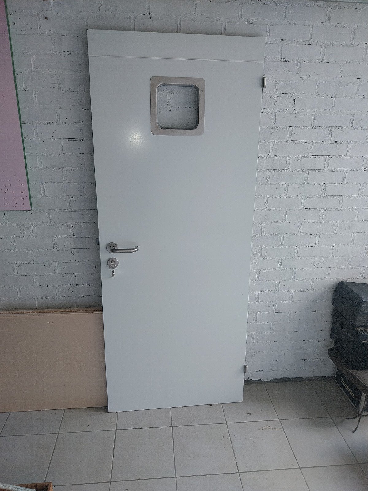 Porte d'atelier en acier inoxydable, Moins de 200 cm, Enlèvement, Utilisé, Autres types