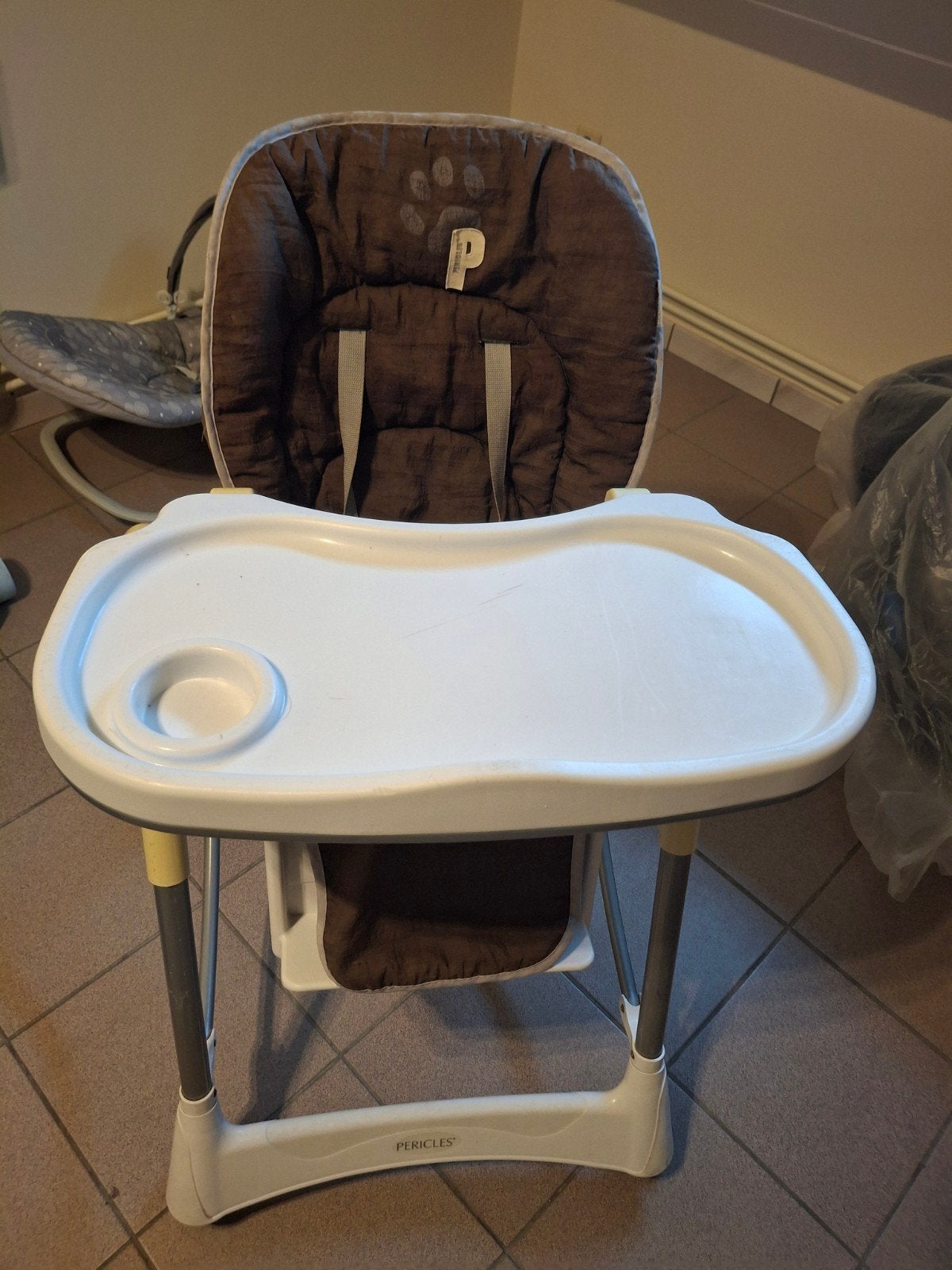 kinderstoel Pericles, Ophalen