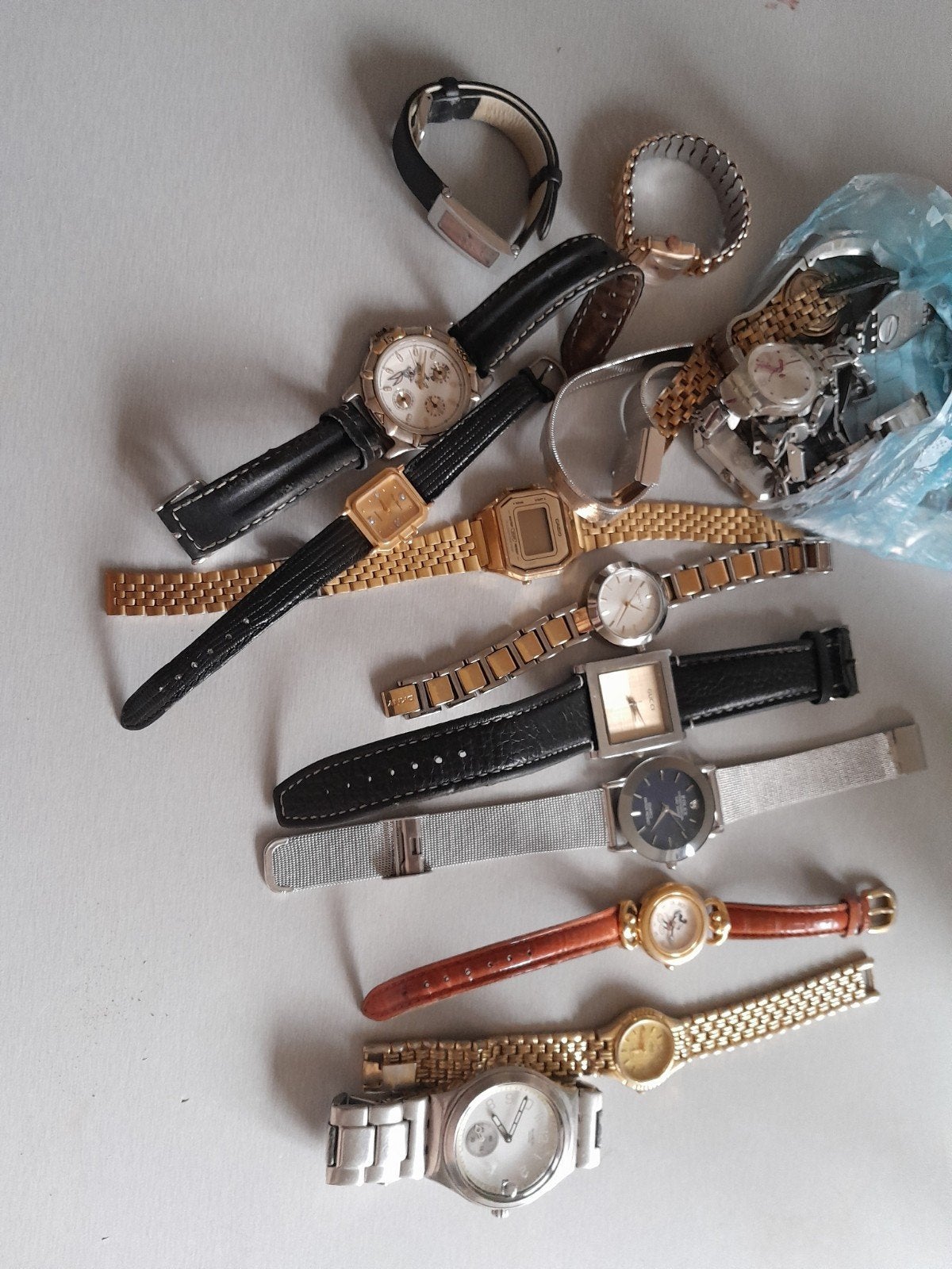 20+ Dames Heren Horloges Rolex,Disney DKYW GUESS etc, Ophalen of Verzenden