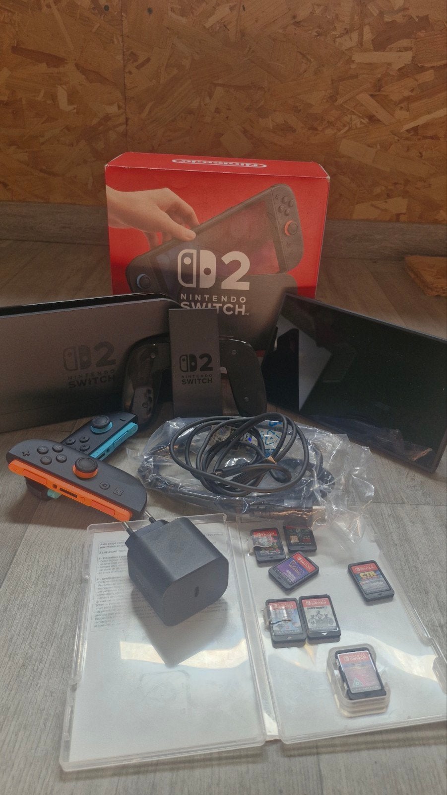 Nintendo Switch 2, Comme neuve, complète, 7 jeux. 500€, Enlèvement