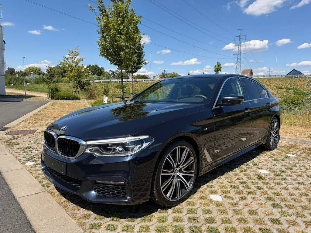 BMW SERIE 520 D PACK M * GARANTIE * 2019 * 150.000 km, Auto's, Automaat, 4 cilinders, Blauw, Bedrijf