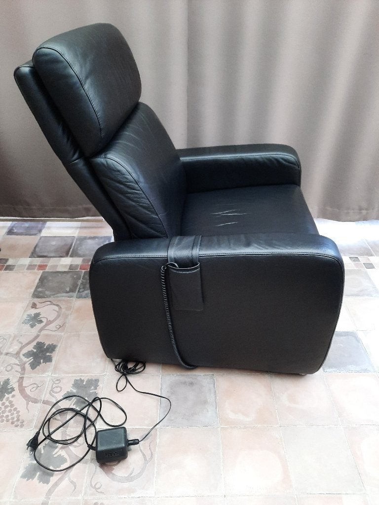 Zwarte lederen relaxzetel verstelbaar, Ophalen, Gebruikt, Eenpersoons, Minder dan 150 cm