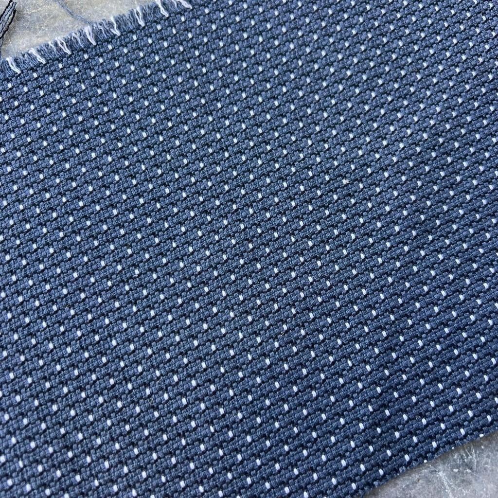 VW Beetle stof met blauwe stippen 55-57, Ophalen of Verzenden, Gebruikt