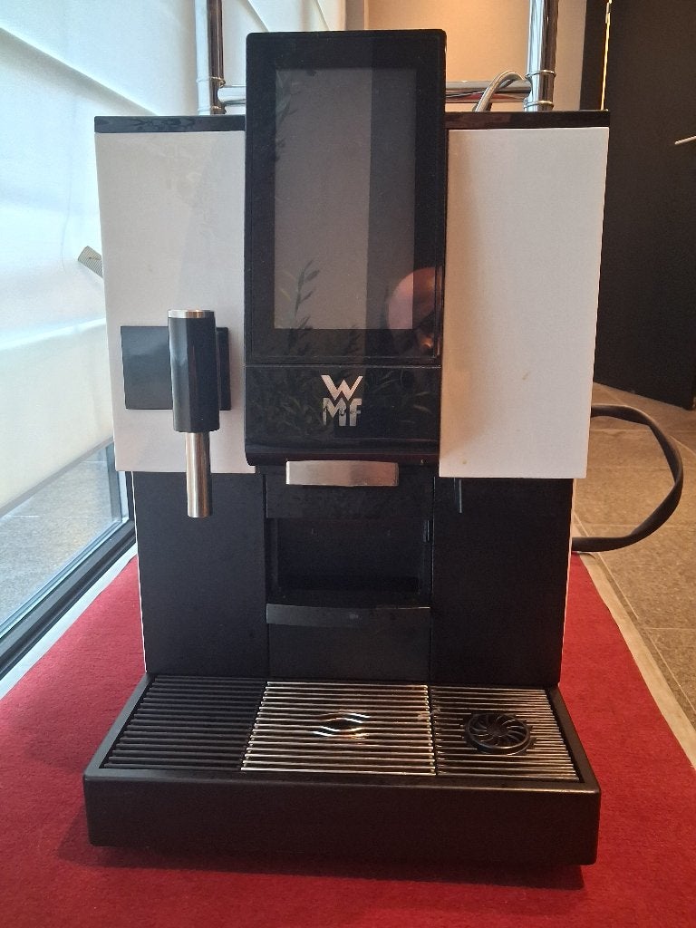 Professionele koffiemachine WMF, Elektronische apparatuur, Ophalen, Koffiemachine