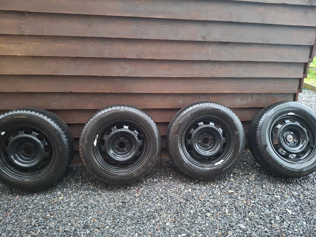 kit hiver Bridgestone Blizzak LM 005 215/65 R 16 98H, Autos : Pièces & Accessoires, Pneus hiver, 16 pouces, Véhicule de tourisme