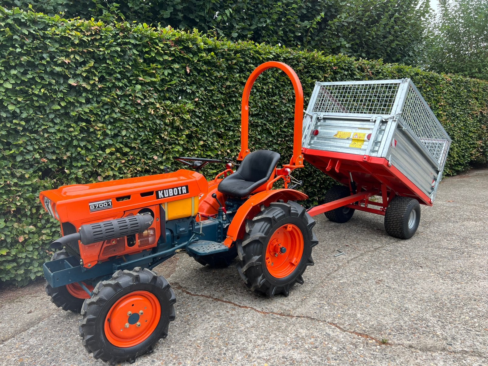 Kubota B7001 minitractor met Hydraulische Kipekar|4x4|17 PK, Enlèvement