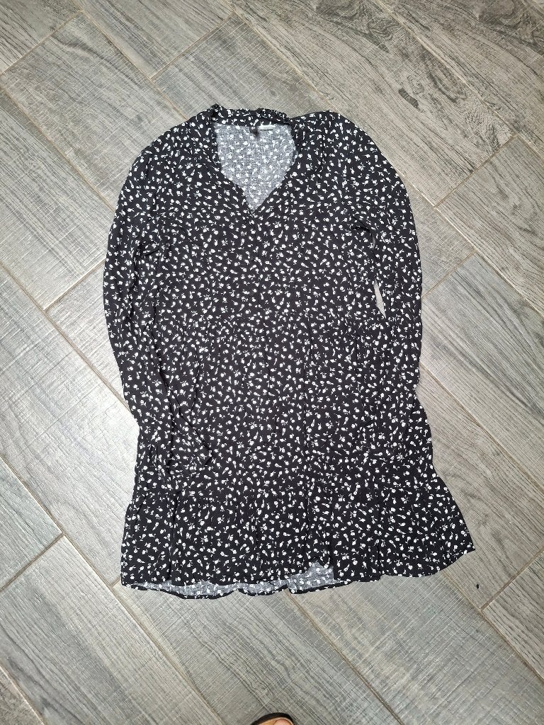 kleedje H&M maat 34 in nieuwstaat, Kleding | Dames, H&M, Ophalen of Verzenden, Zo goed als nieuw, Maat 34 (XS) of kleiner