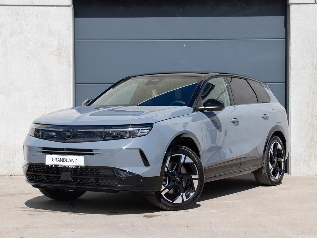 Opel Grandland ULTIMATE 1.6 PHEV 225PK|NIEUW|STOCK|SUMMERDE, Auto's, Opel, Zwart, Hybride Elektrisch/Benzine, 166 kW, SUV of Terreinwagen