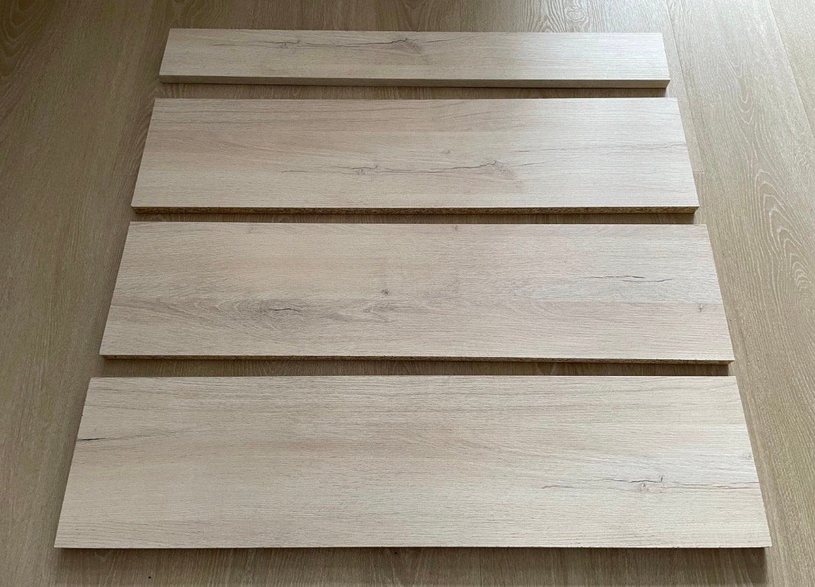 Lot de plusieurs planches, idéal pour faire des étagères, Enlèvement, Comme neuf