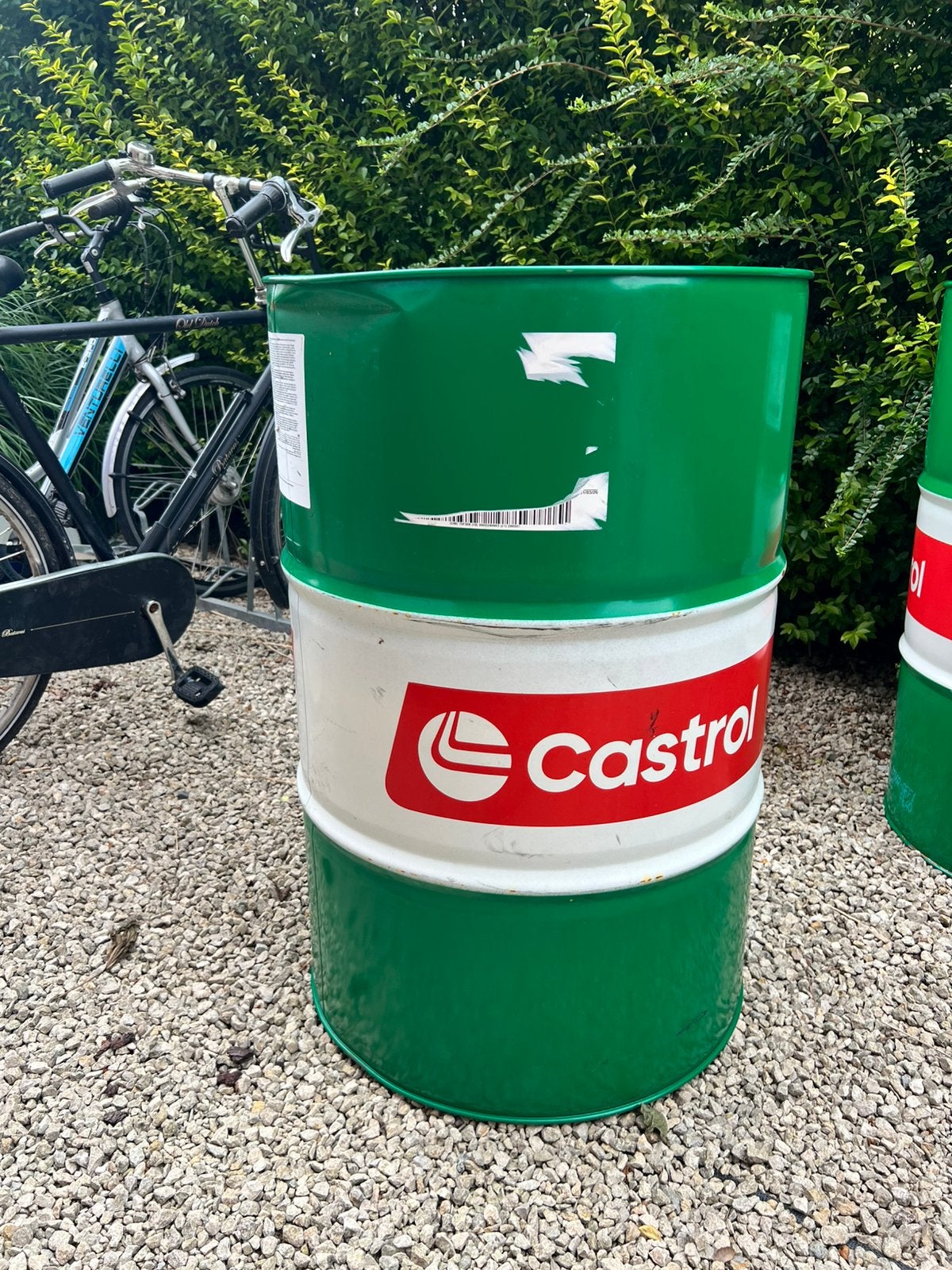 200l olievat voor mancave, Ophalen, Zo goed als nieuw