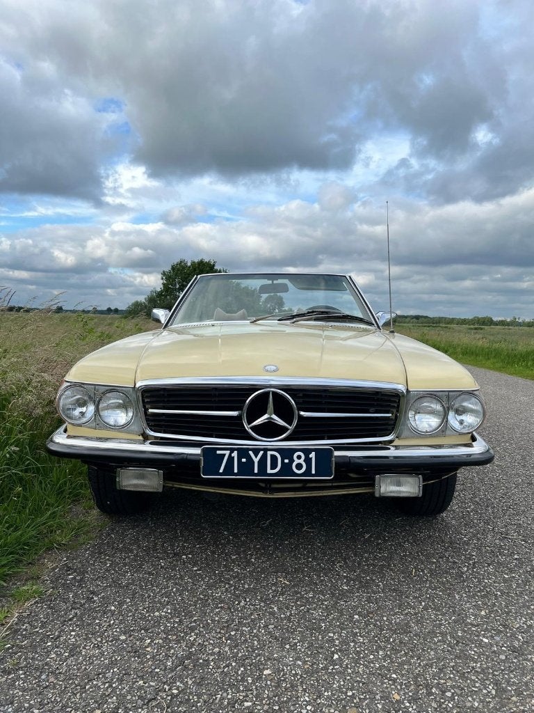 Uitzonderlijk goed onderhouden Mercedes-Benz 450 SL uit 1974, Auto's, Mercedes-Benz, Particulier, SL, Benzine, Cabriolet, 2 deurs