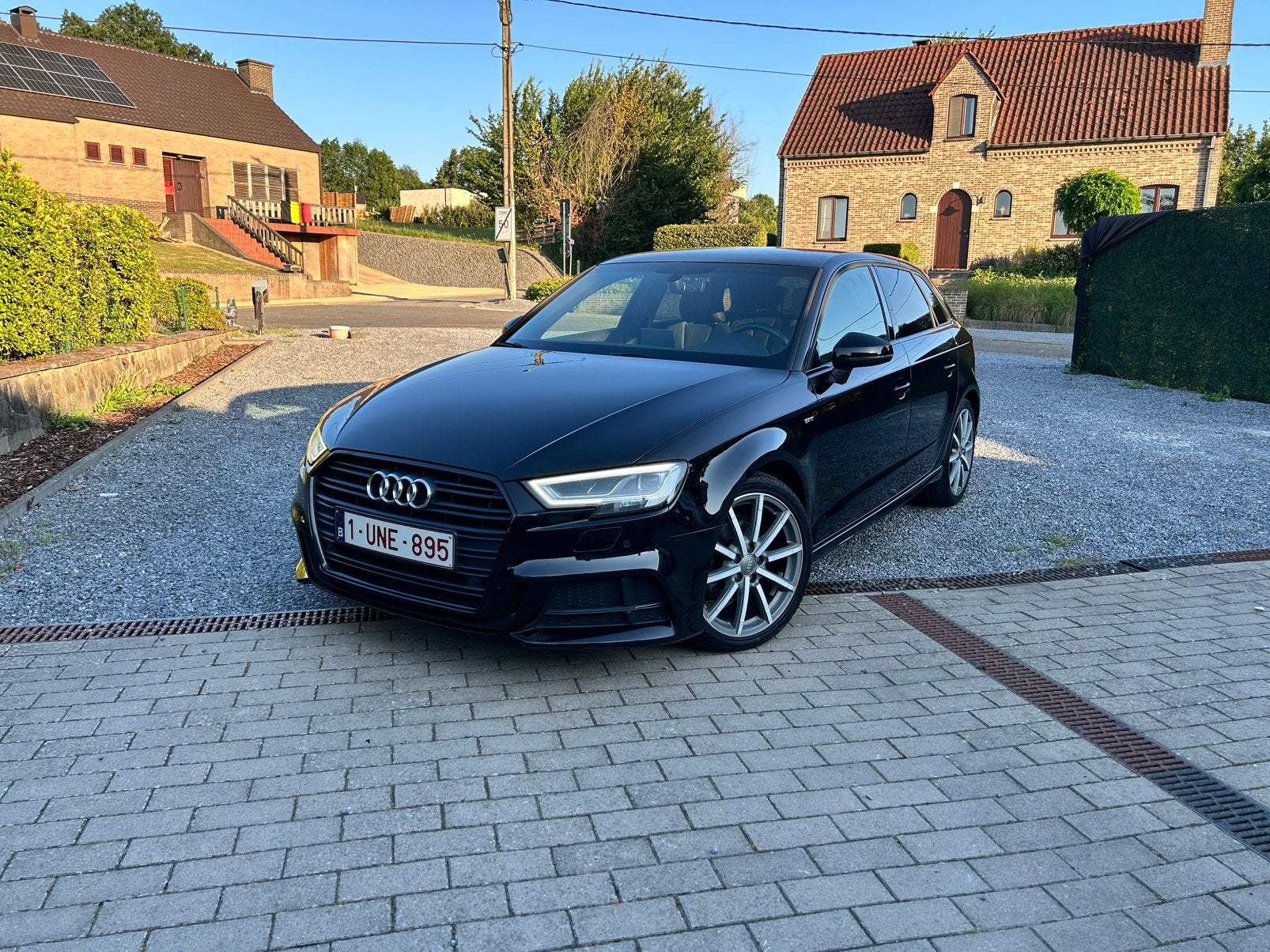 Audi A3 1.5 TFSI sportback S-line, Autos, Audi, Cuir, Achat, Boîte manuelle, Noir