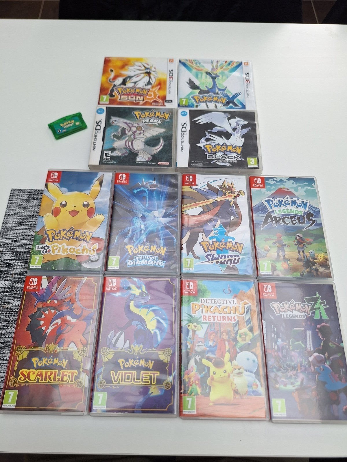 Pokémon spellen [games] switch & ds(3), Games en Spelcomputers, Games | Nintendo Switch, Zo goed als nieuw, Overige genres, 2 spelers