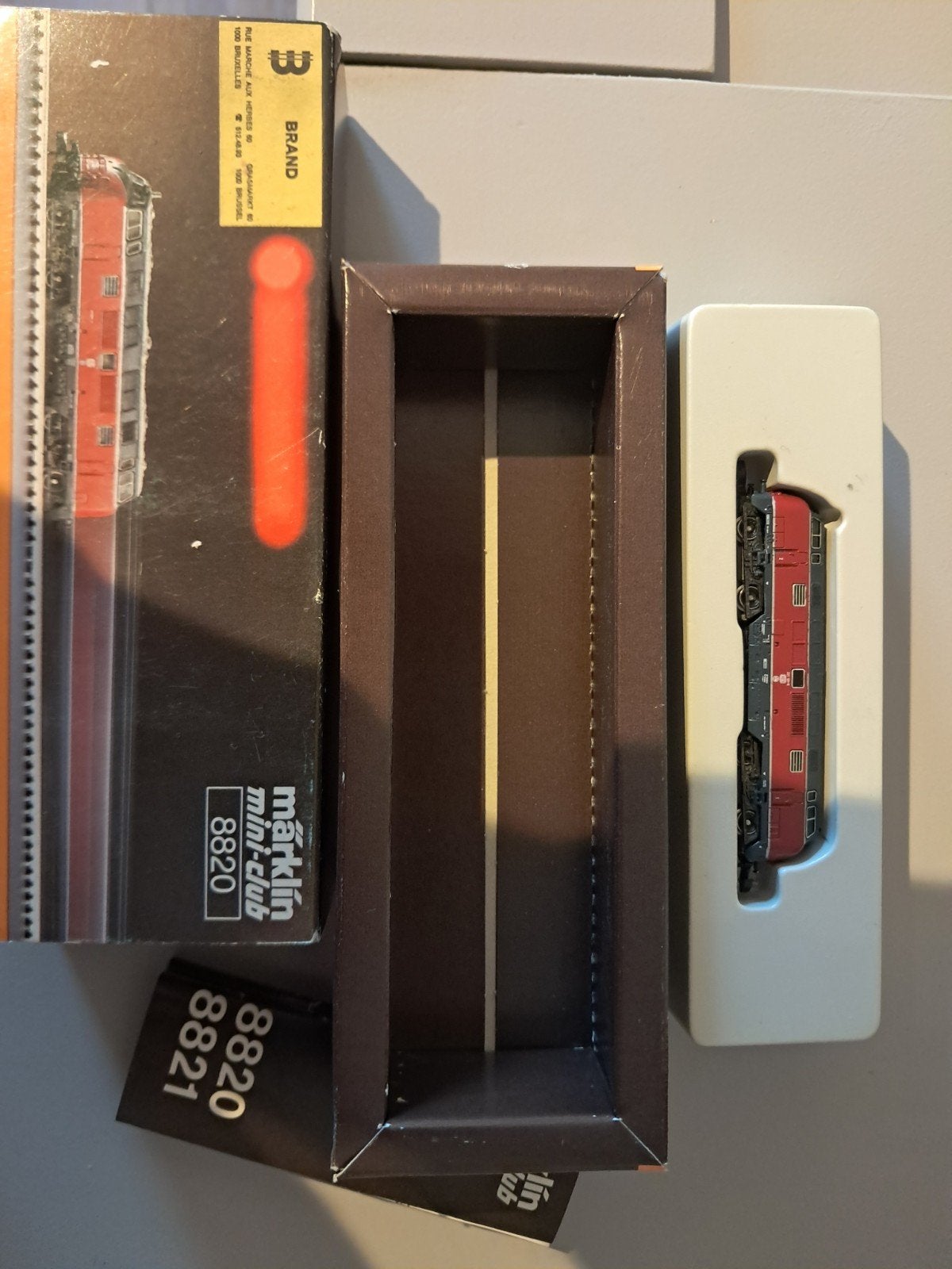 Marklin Z Miniclub 8820 locomotief, Verzamelen, Ophalen