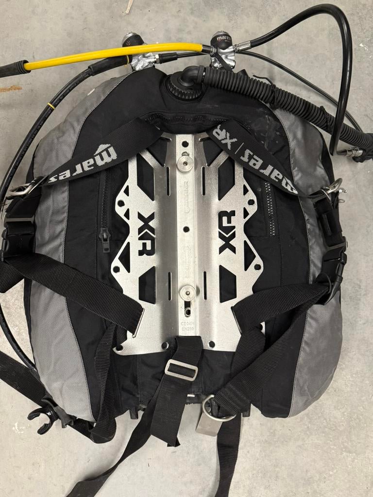 Mares XR wing + backplate, Watersport en Boten, Ophalen, Zo goed als nieuw