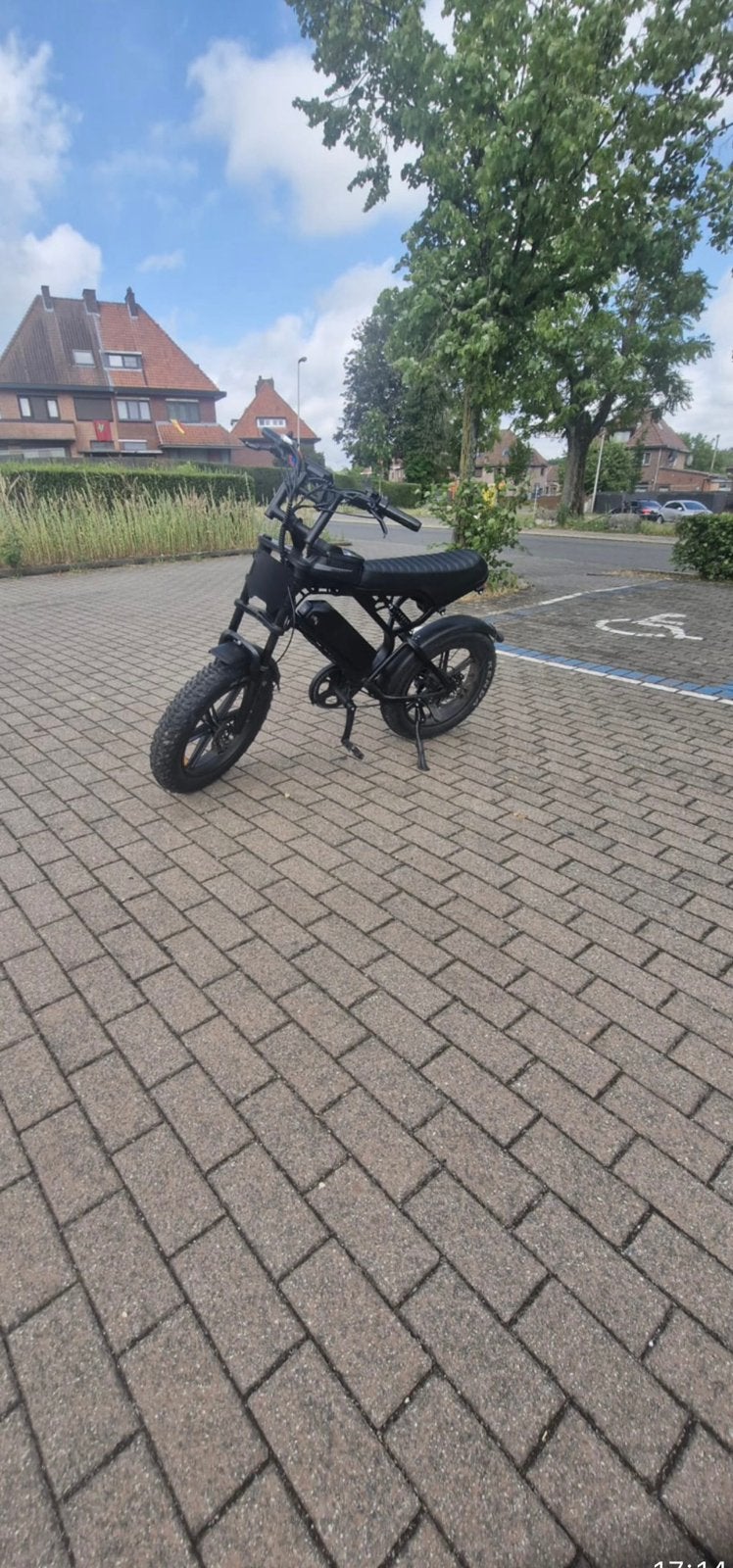 V20 PRO, Ophalen, Zo goed als nieuw