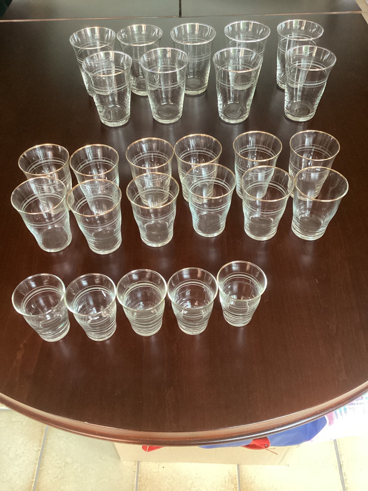 Glasservies 26 stuks met gouden boordje, Ophalen, Zo goed als nieuw