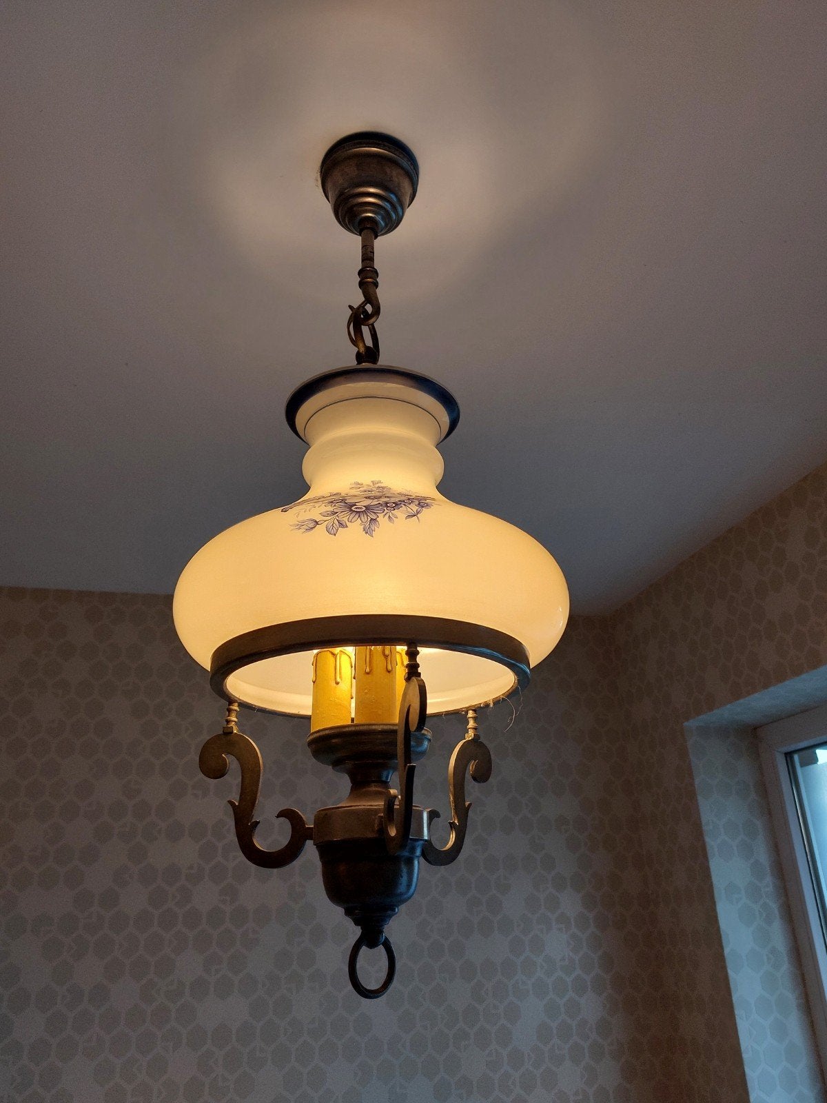 Lampe suspendue en étain et verre, Enlèvement, Verre