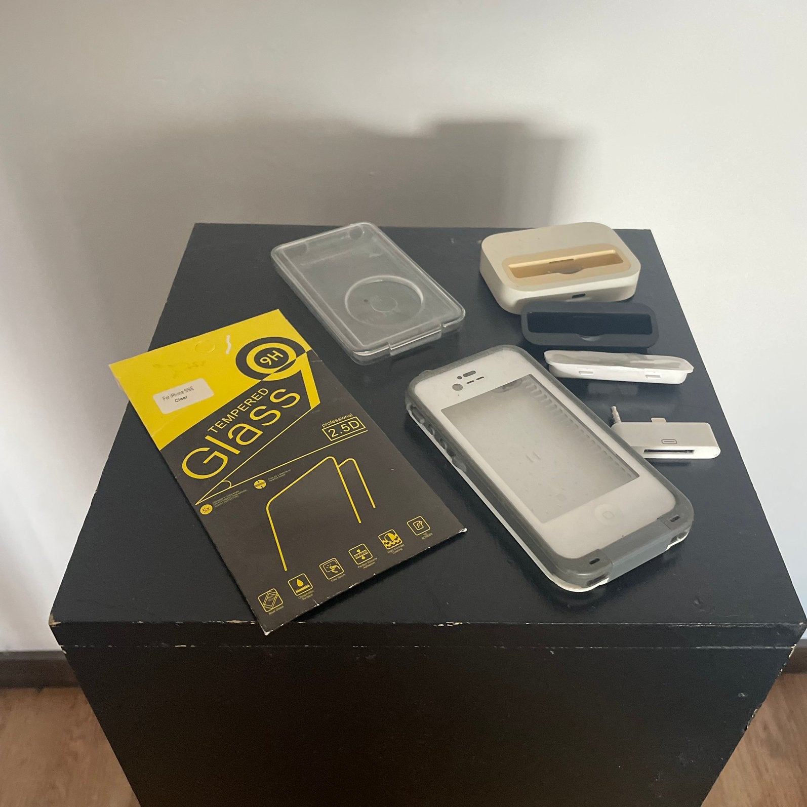 iPhone iPod diverse accessoires - tempered glass - case, Doe-het-zelf en Bouw, Ophalen, Zo goed als nieuw